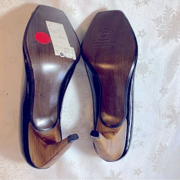 Stuart Weitzman Pumps Black Patent Leather Peep Toe Wood Heel Sz 6.5 NWT Gorgeou - Picture 9 of 10